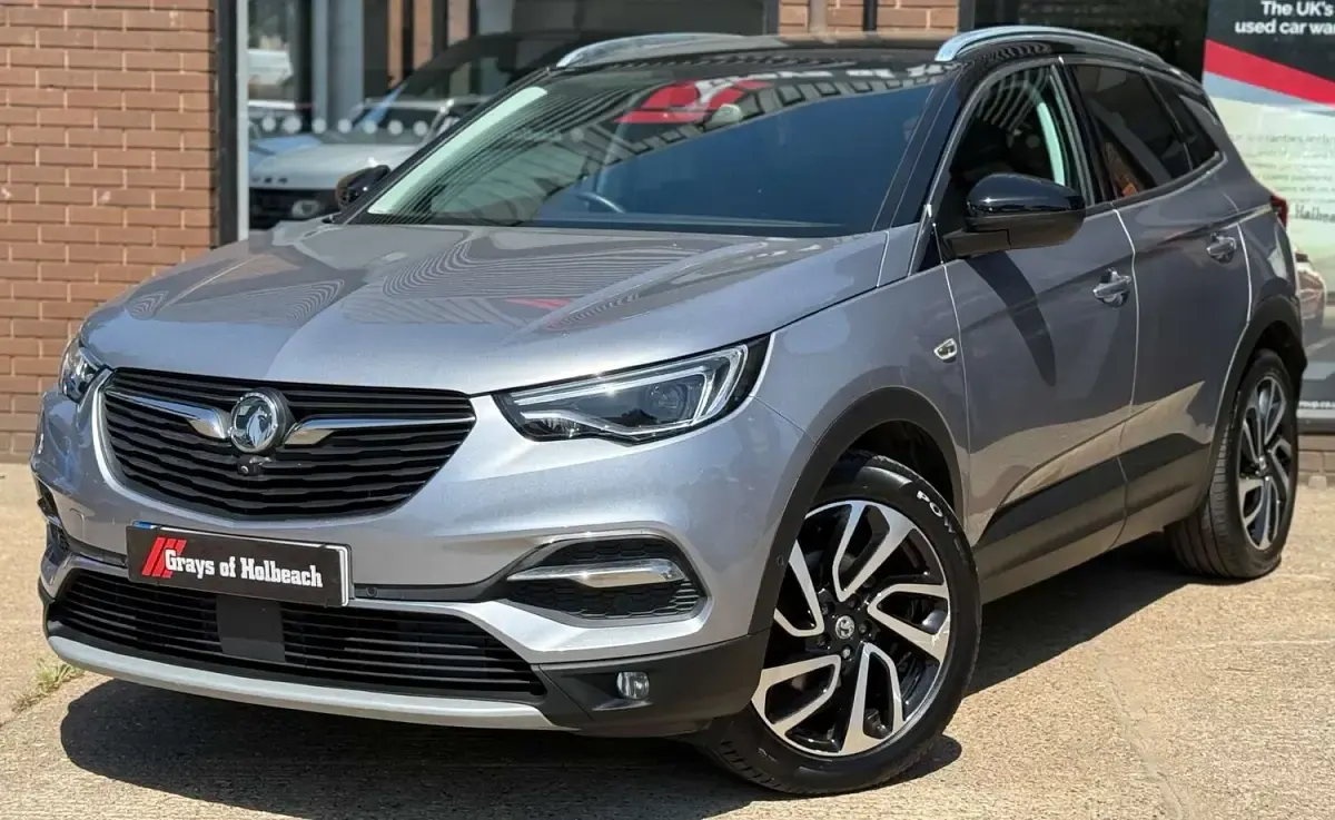 Used Vauxhall Grandland X Elite 120 HP (88 kW) 2018 Grey SUV
