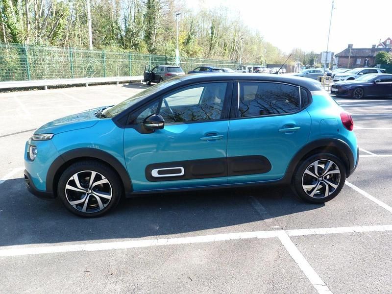 Begagnad Citroën C3 PureTech 82 HK (60 kW) 2023 Blå Halvkombi