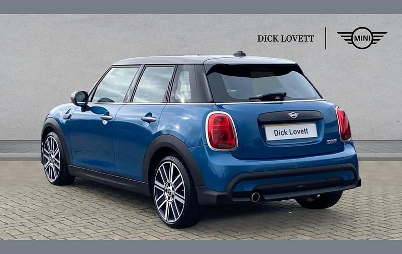 Used Mini Cooper Exclusive 134 HP (98 kW) 2022 Blue Hatchback