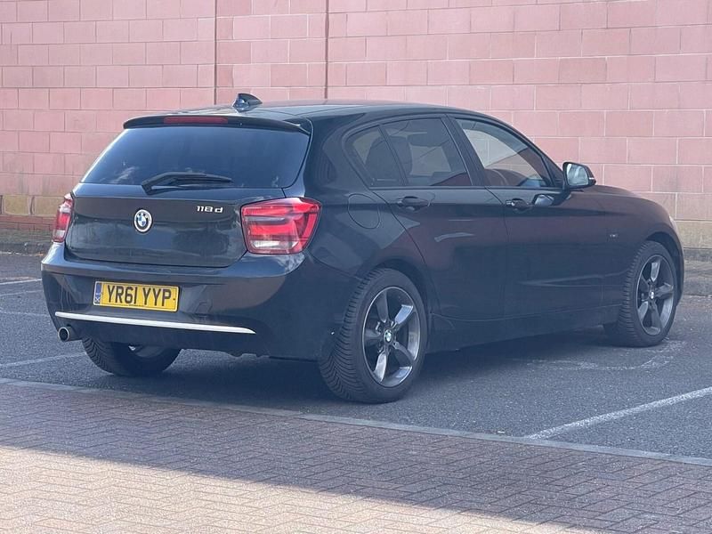 Used BMW 118 Comfort Edition 143 HP (105 kW) 2011 Black Hatchback