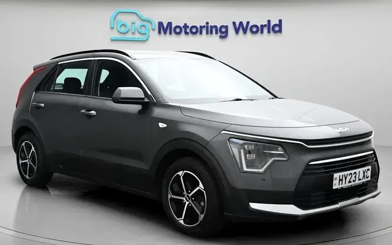 Gebraucht Kia Niro 141 PS (103 kW) 2023 SUV