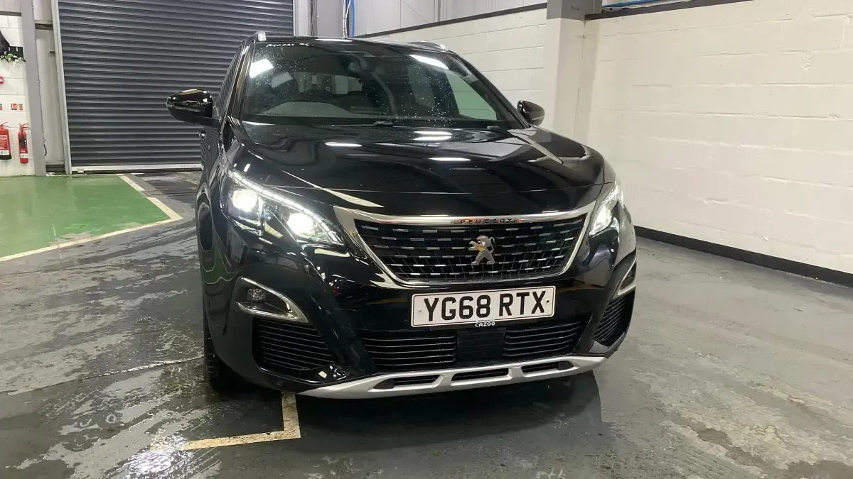 Second-hand Peugeot 3008 Premium 131 CP (96 kW) 2018 Negru SUV