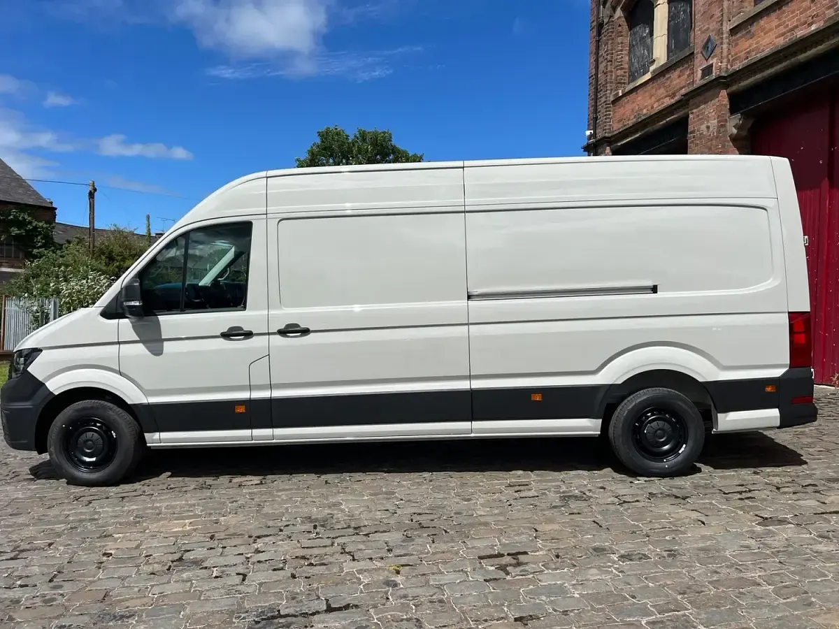 New VW Crafter 140 HP (102 kW) 2026 Ascot grey Van