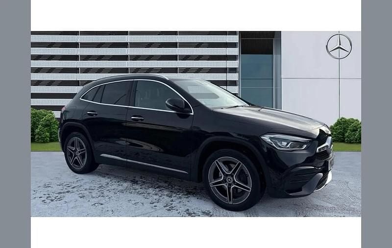 Black Used 2022 Mercedes GLA250 Premium SUV | £28,229 (Fair price) - Image 1/4