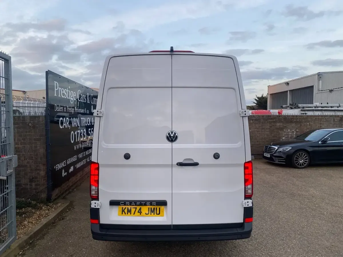 Used VW Crafter 140 HP (102 kW) 2024 White Van