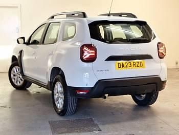 Used Dacia Duster Expression 90 HP (66 kW) 2023 White SUV