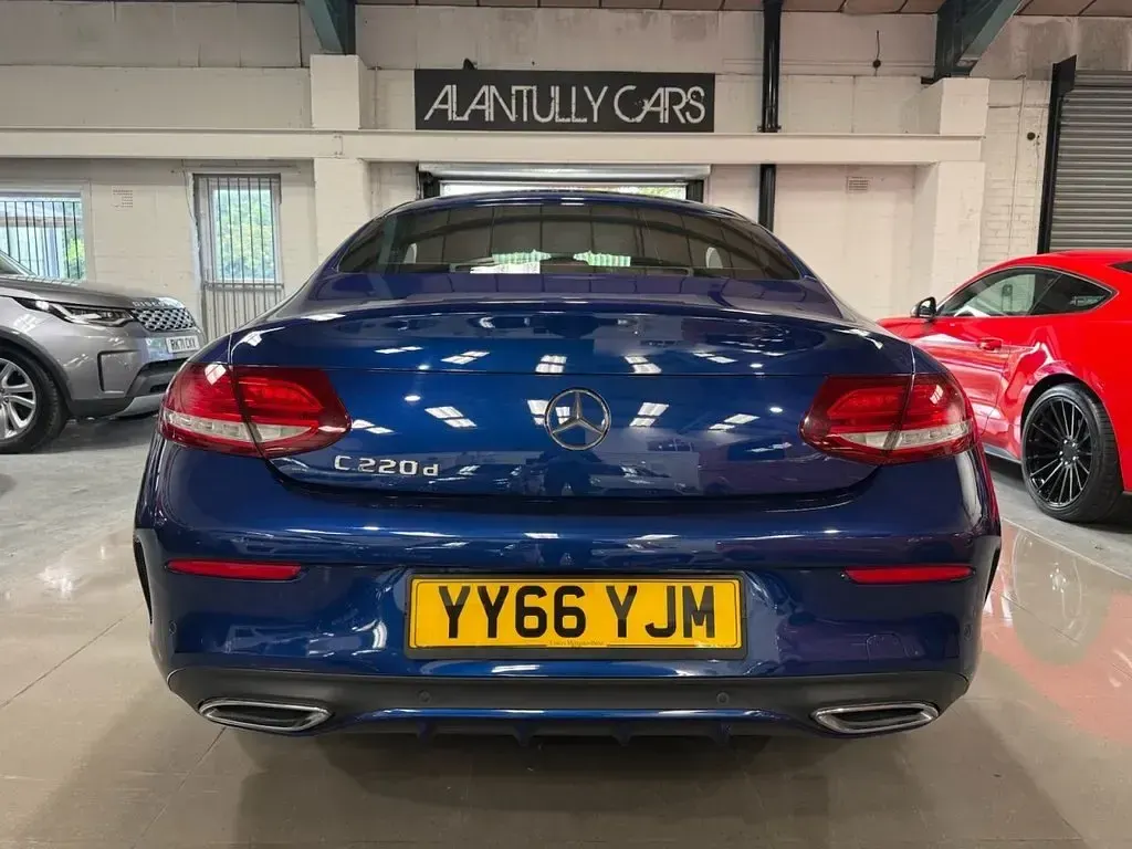 Used Mercedes C220 AMG line 2016 Blue Coupe