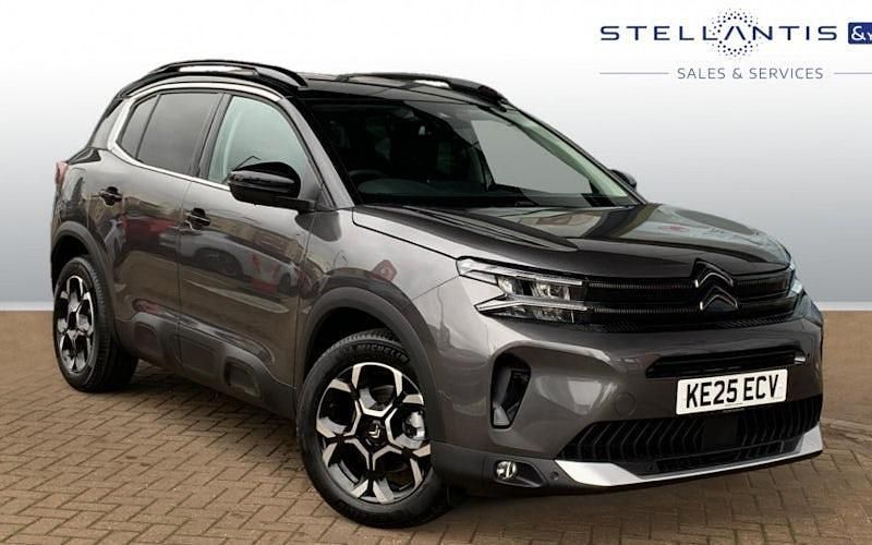 Used 2024 Citroën C5 Hatchback | £25,171 (Expensive) - Image 1/3