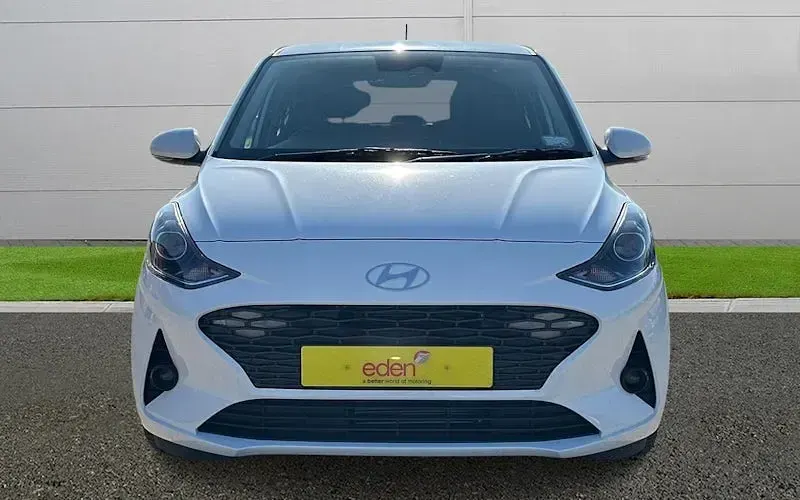 Used Hyundai i10 Premium 79 HP (58 kW) 2026 Hatchback