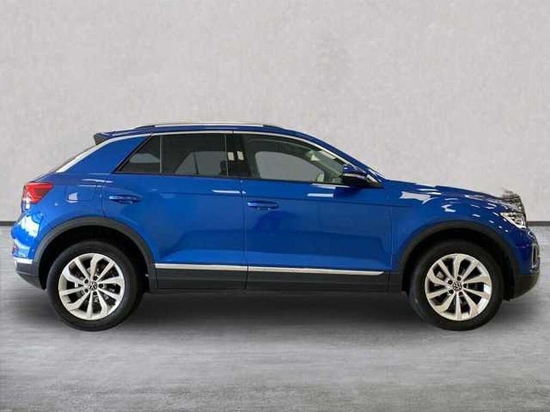 Used VW T-Roc Style 150 HP (110 kW) 2024 Blue SUV