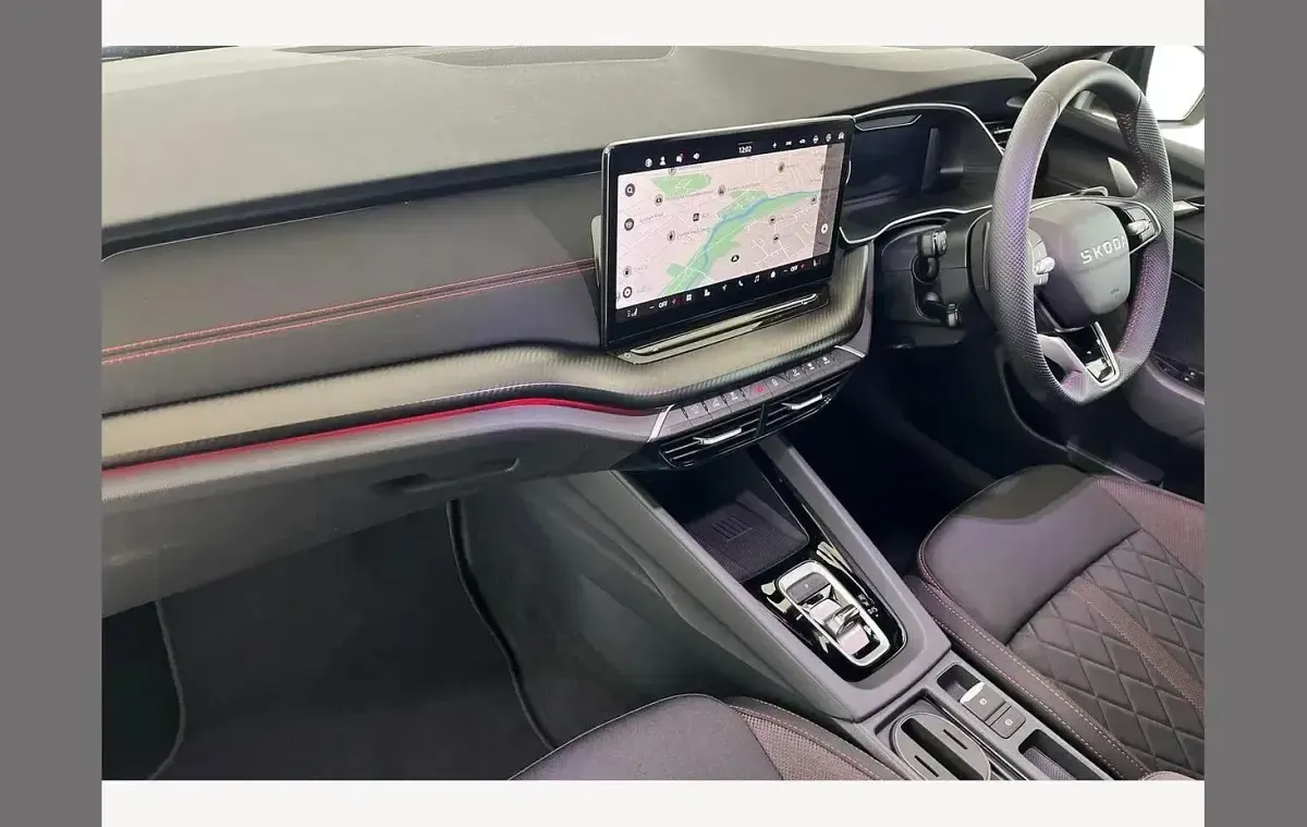 New Skoda Octavia vRS 261 HP (191 kW) 2026 Black magic pearl effect Estate