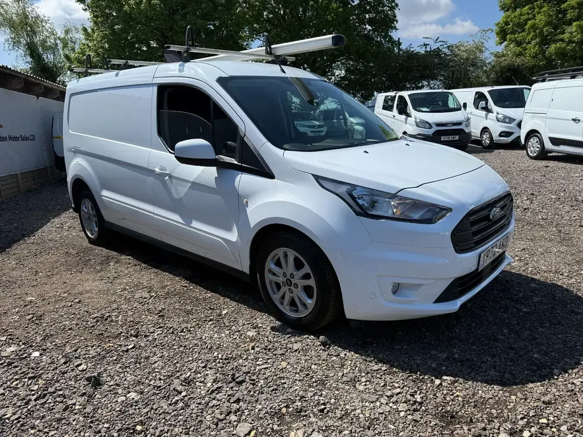 Used Ford Transit Connect Limited 120 HP (88 kW) 2022 White MPV
