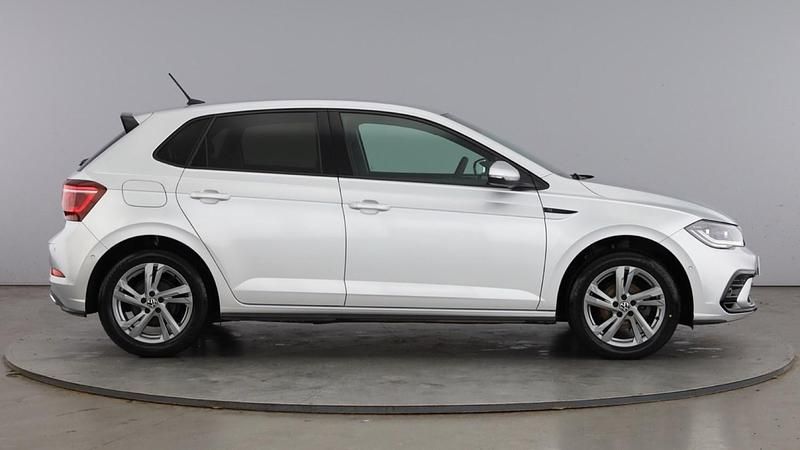 Used VW Polo R-line 95 HP (69 kW) 2023 Silver Hatchback