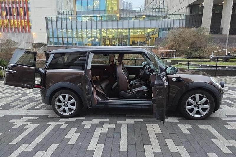 Brown Used 2009 Mini Cooper Clubman Estate | £2,100 (Good price) - Image 1/1