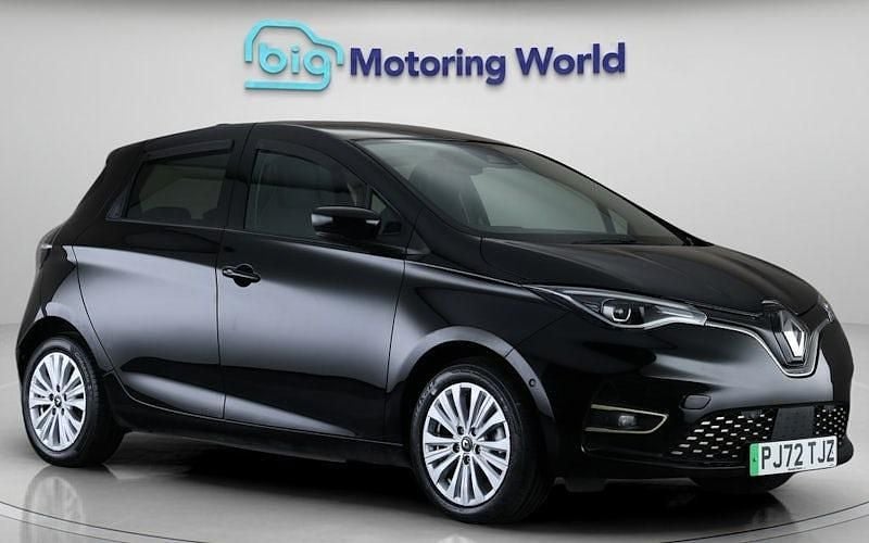 Used Renault Zoe Techno 100 kW (136 HP) 2024 Hatchback
