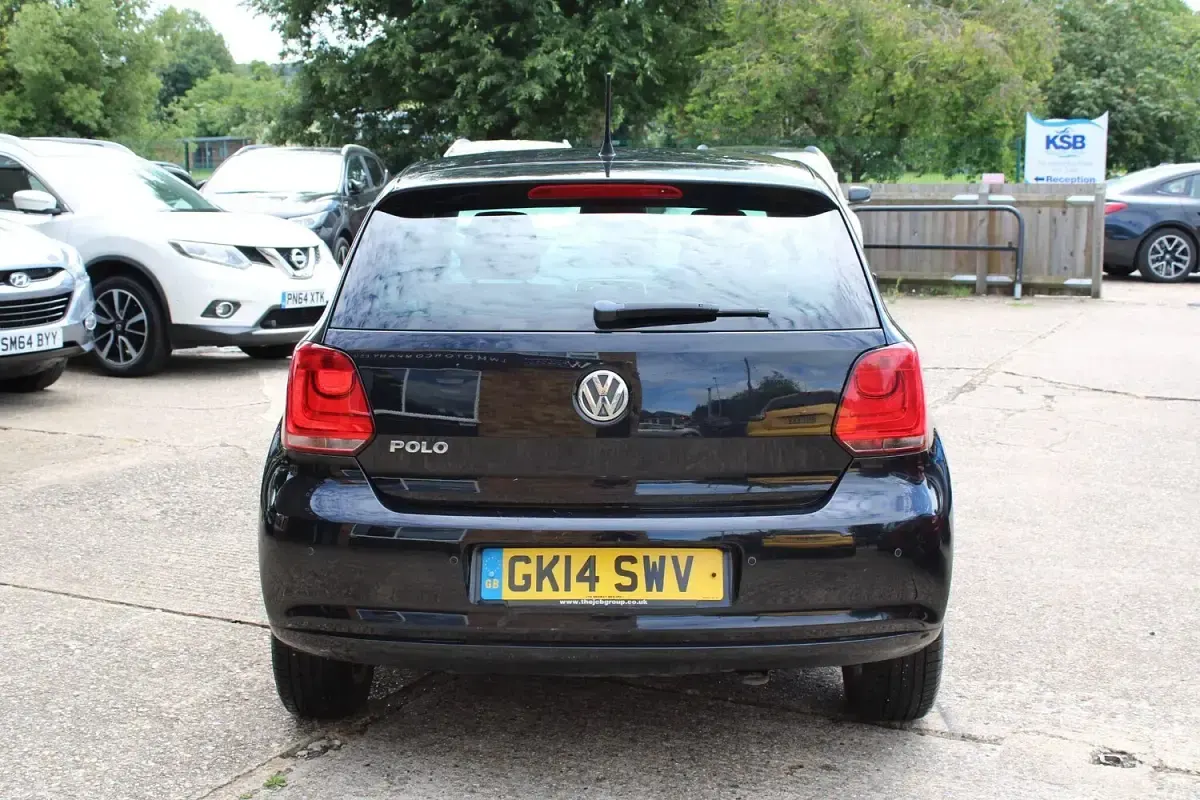 Used VW Polo Edition 60 HP (44 kW) 2014 Black Hatchback