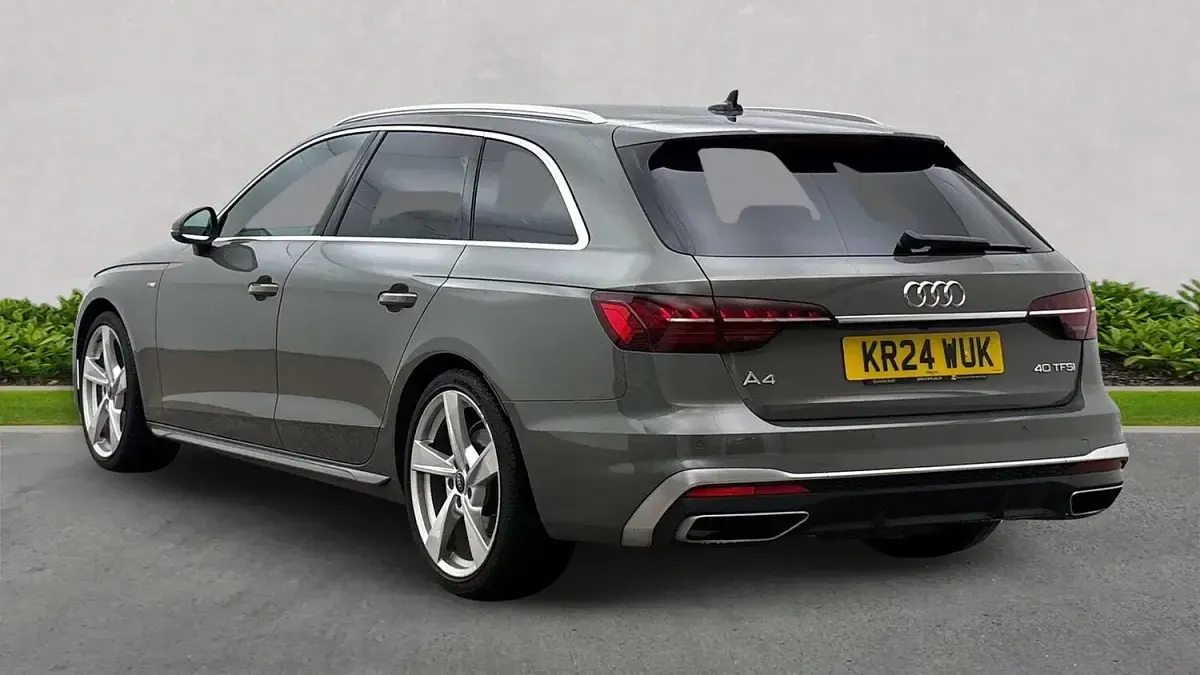Used Audi A4 S-Line 204 HP (150 kW) 2024 Grey Estate