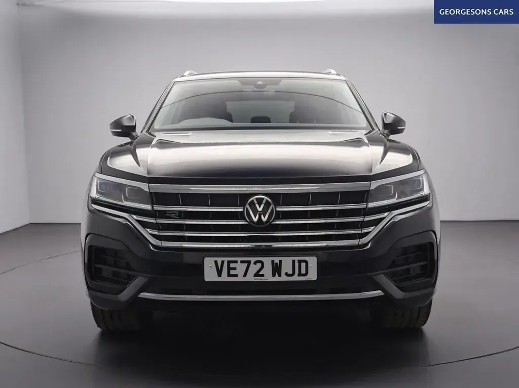 Usado VW Touareg R-line 286 CV (210 kW) 2023 Negro SUV