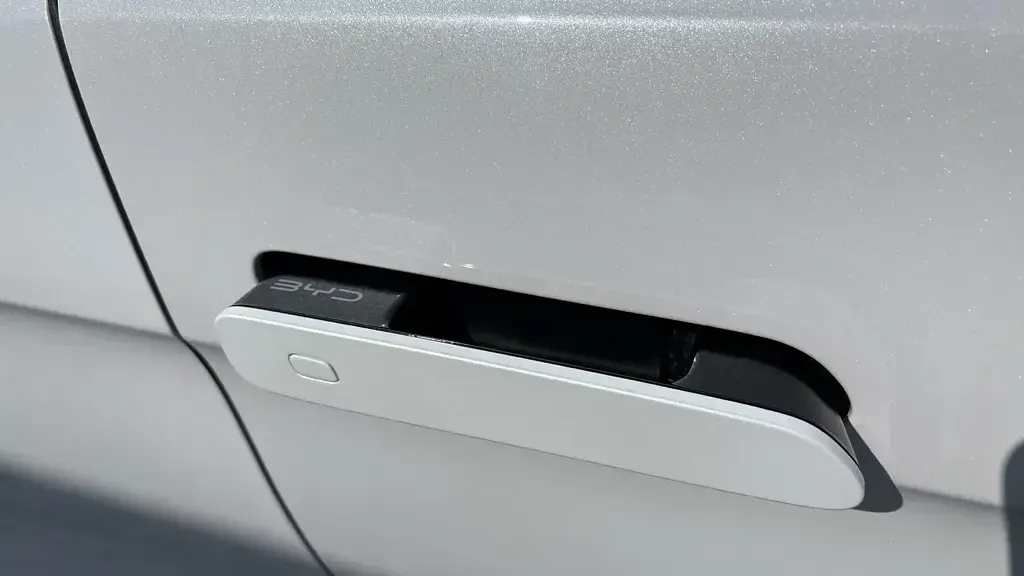 Used BYD Seal Design 230 kW (313 HP) 2025 Sedan