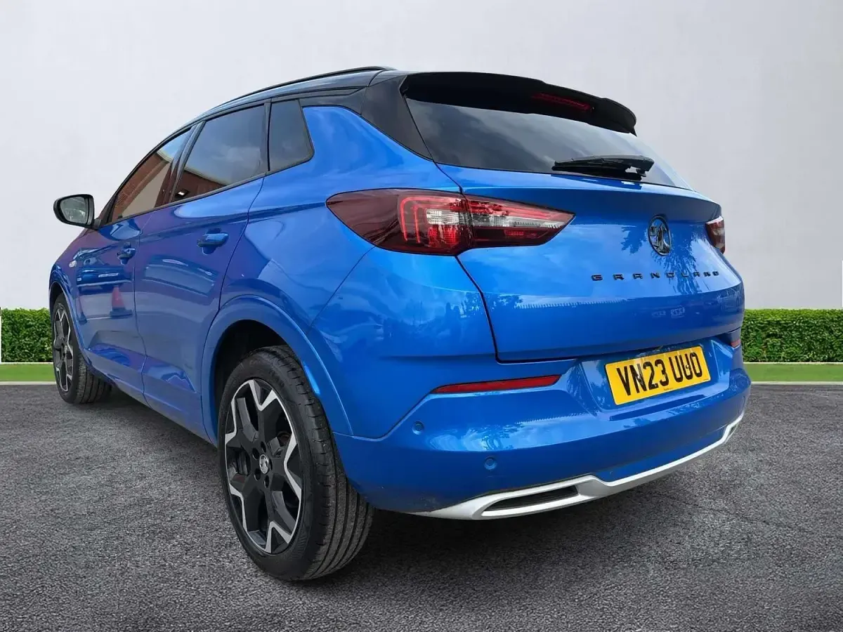 Used Vauxhall Grandland X Ultimate 130 HP (95 kW) 2023 Blue SUV