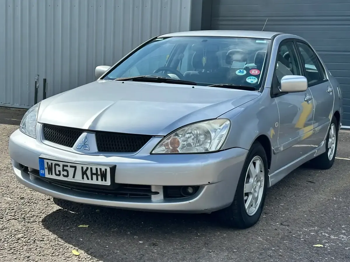 Used Mitsubishi Lancer 98 HP (72 kW) 2008 Silver Sedan