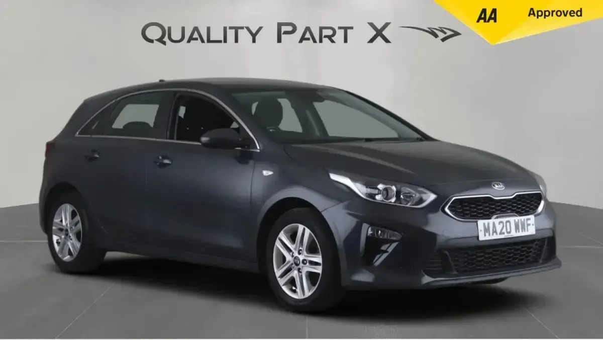 Usado Kia Ceed 2020 Cinzento Citadino