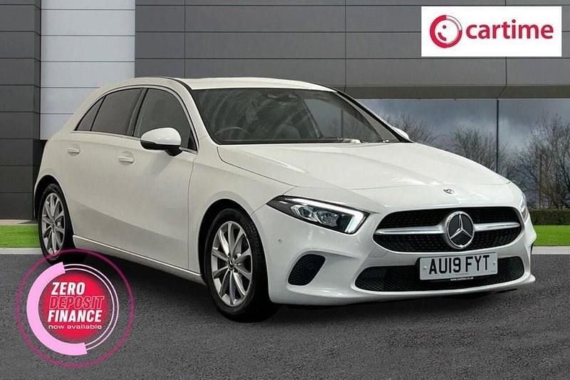 Used Mercedes A200 Executive 163 HP (119 kW) 2019 White Hatchback