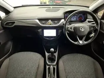 Used Vauxhall Corsa Excite 90 HP (66 kW) 2015 White Hatchback