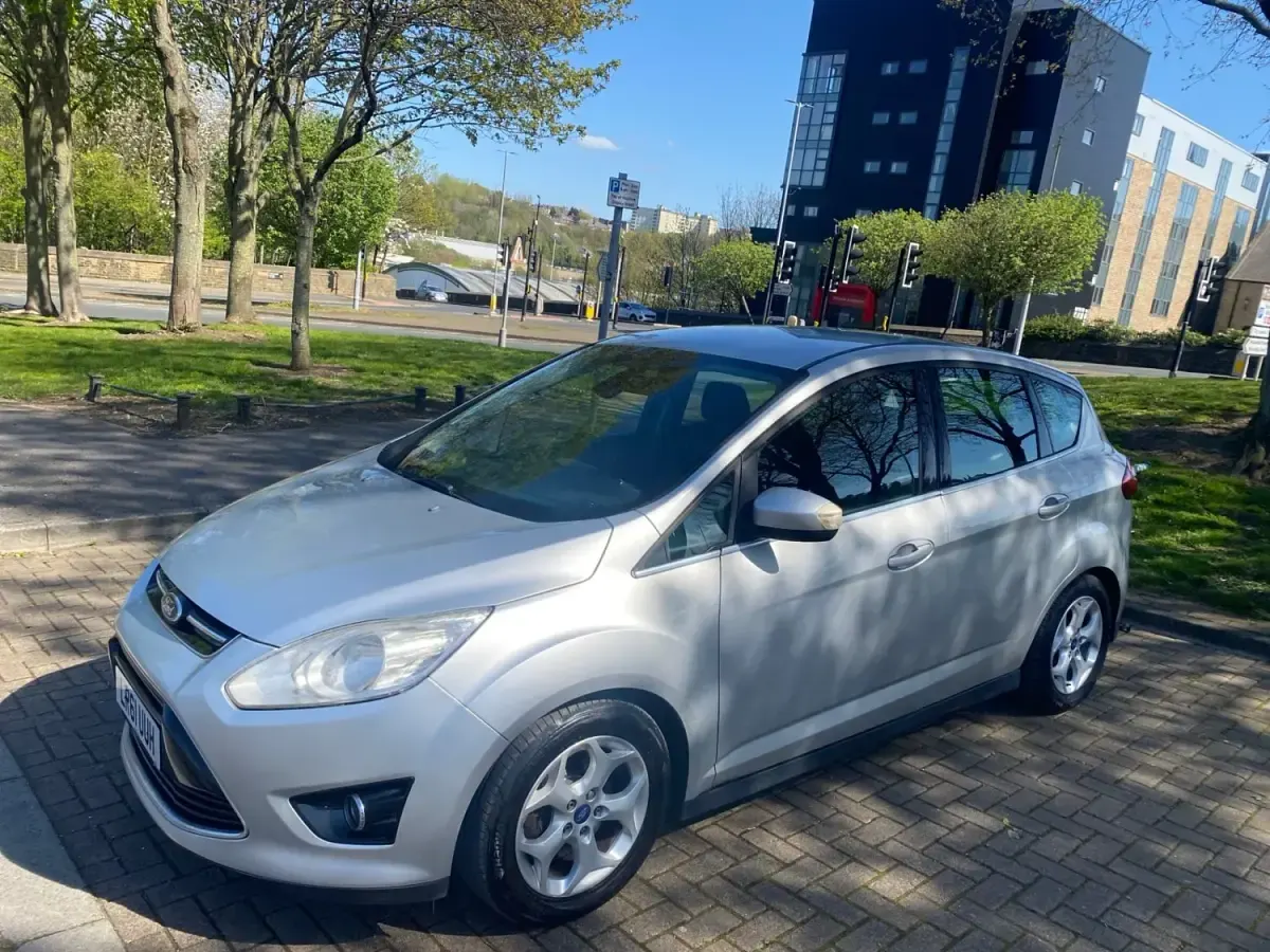 Begagnad Ford C-MAX Titanium 2011 Silver Minibuss
