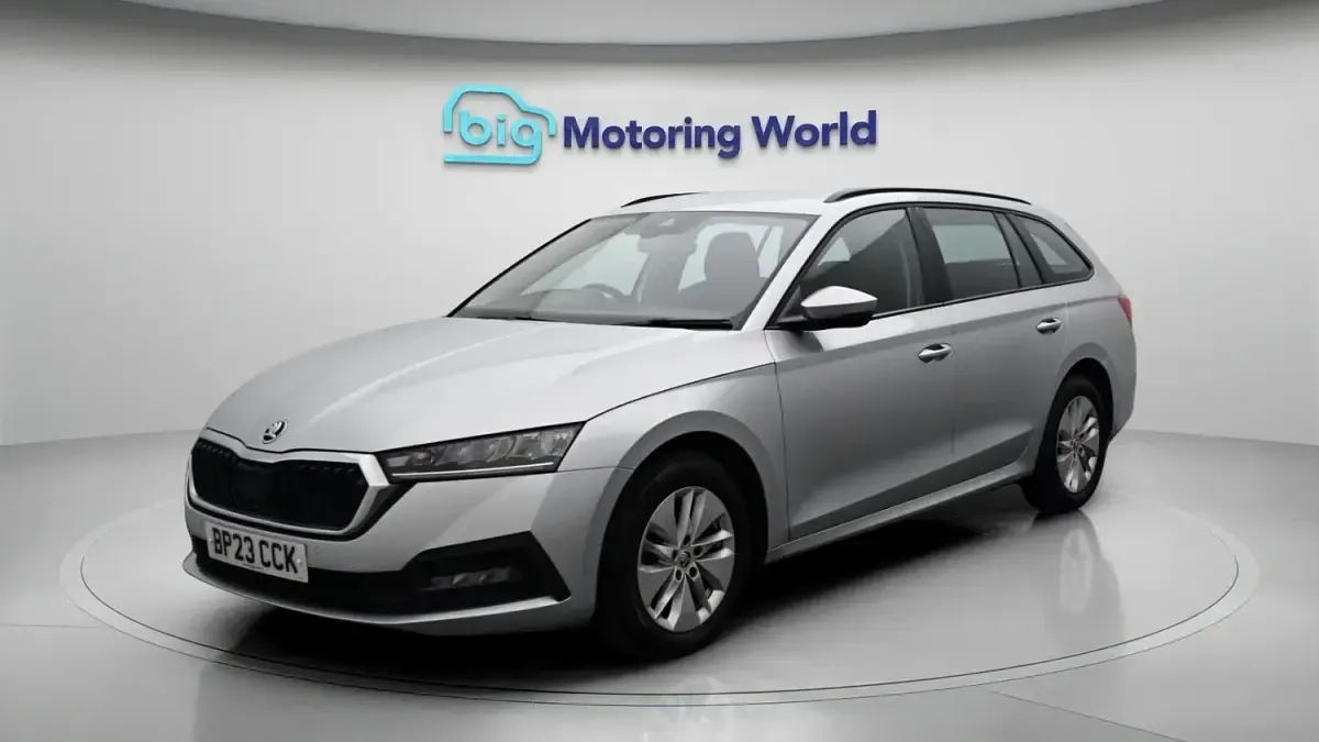 Used Skoda Octavia SE Technology 2023 Silver Estate