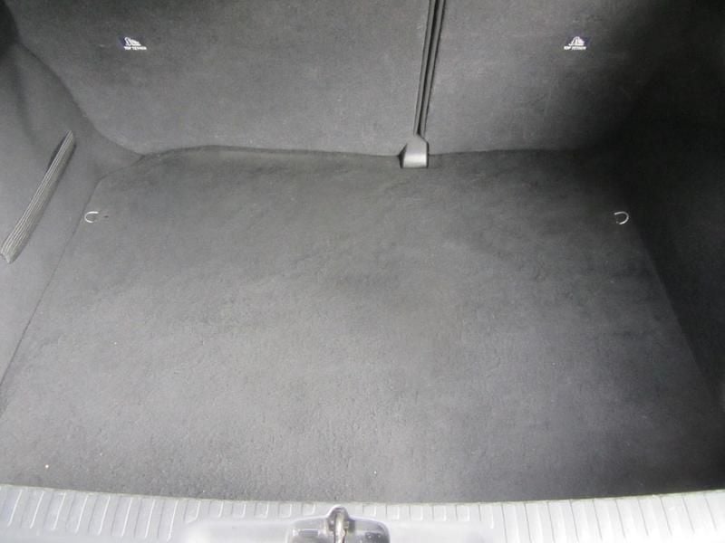 Used DS Automobiles DS4 Elegance 2015 Metallic black Hatchback