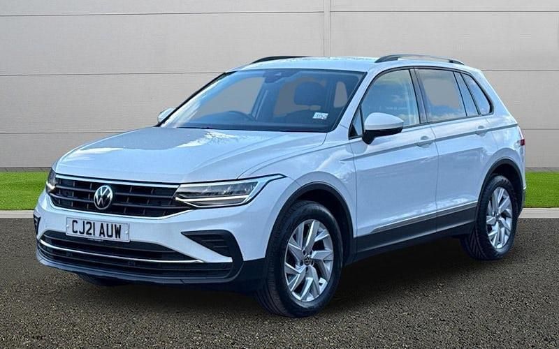 Usado VW Tiguan Life 150 HP (110 kW) 2023 SUV