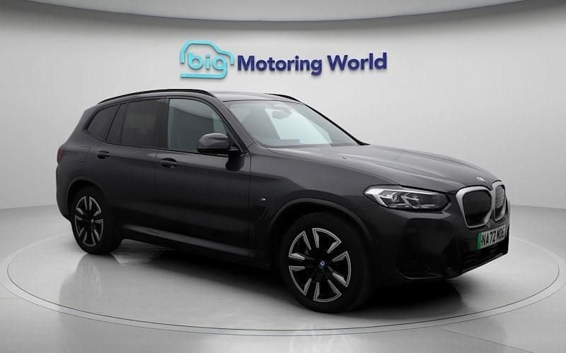 Used 2024 BMW iX3 M Sport SUV | £29,400 (Super price) - Image 1/4