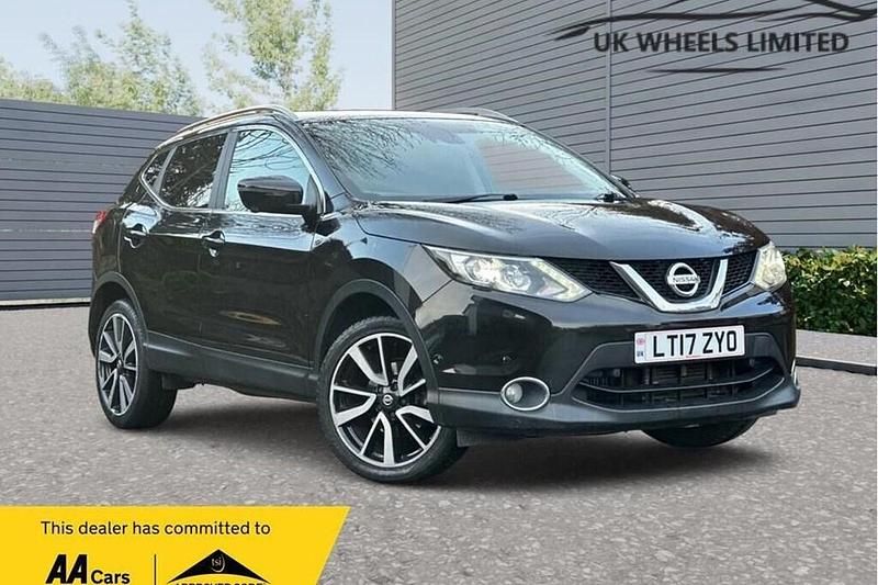 Used Nissan Qashqai Tekna 2017 Black SUV