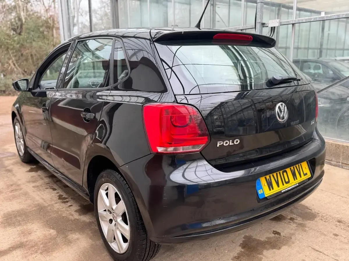 Used VW Polo SE 90 HP (66 kW) 2010 Black Hatchback