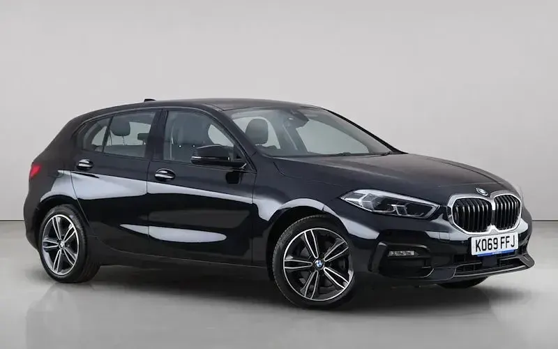 Used BMW 118 Sport Line 140 HP (102 kW) 2020 Hatchback