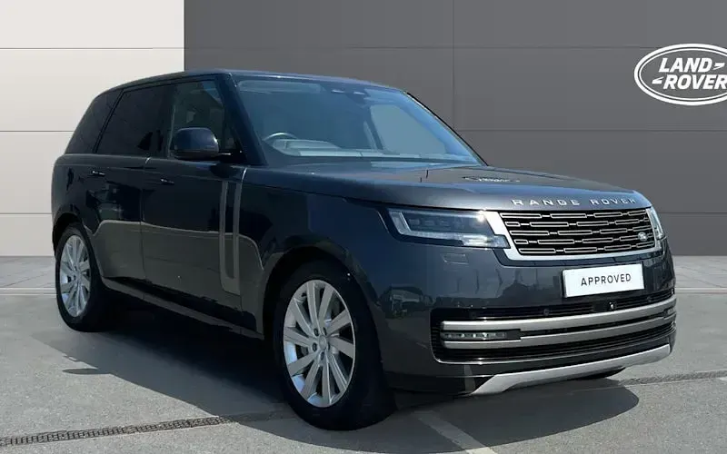 Used Land Rover Range Rover SE 441 HP (324 kW) 2023 SUV