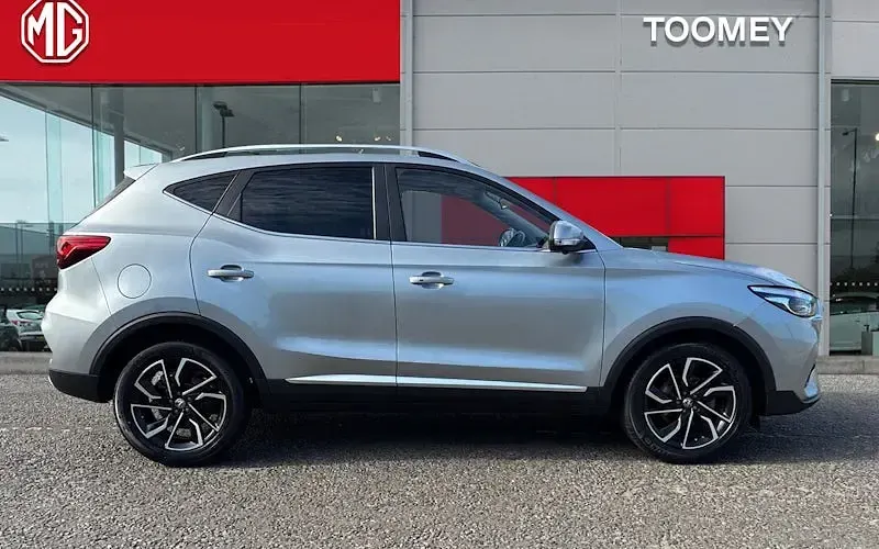 Used MG ZS Exclusive 111 HP (81 kW) 2023 Silver SUV