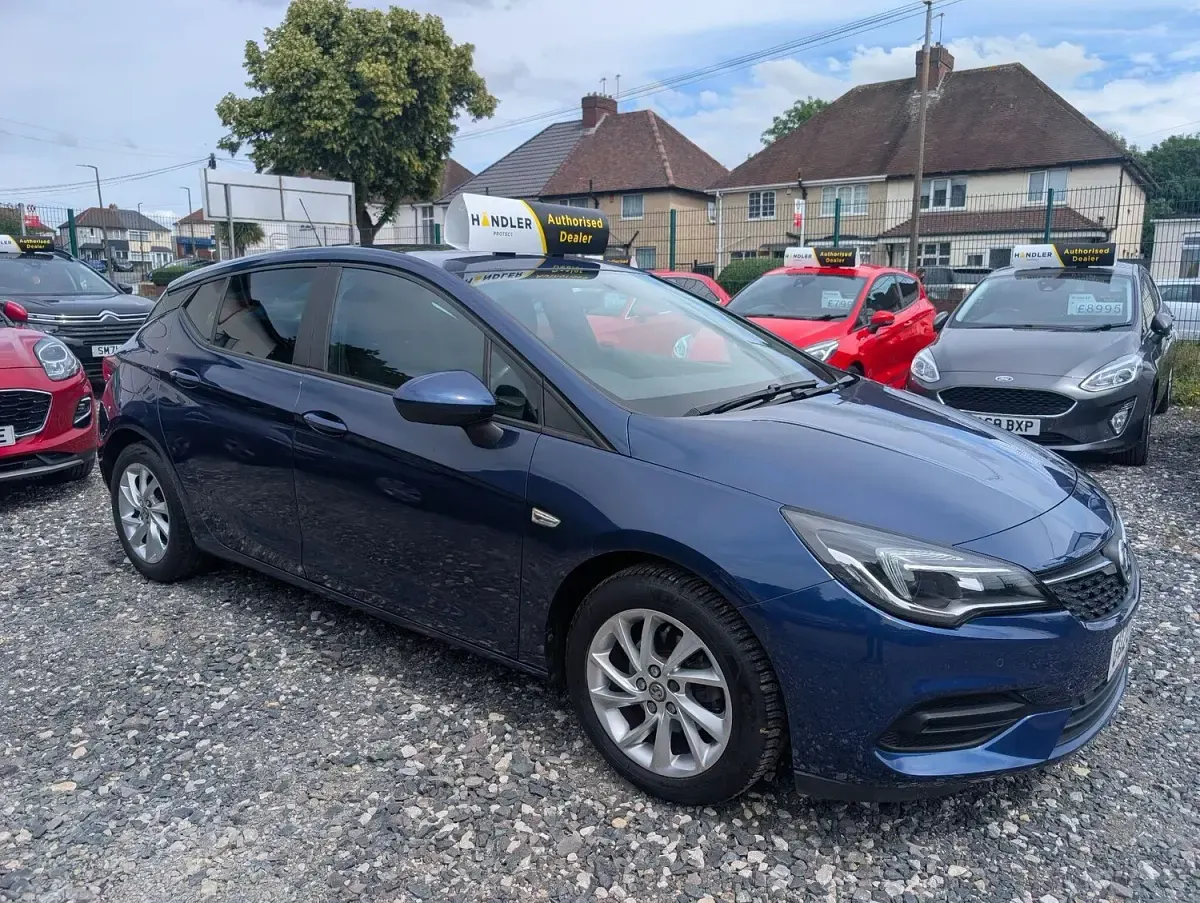 Used Vauxhall Astra Business Edition 2020 Blue Hatchback