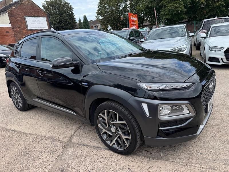 Black Used 2021 Hyundai Kona Premium SE SUV | £13,890 (Fair price) - Image 1/4