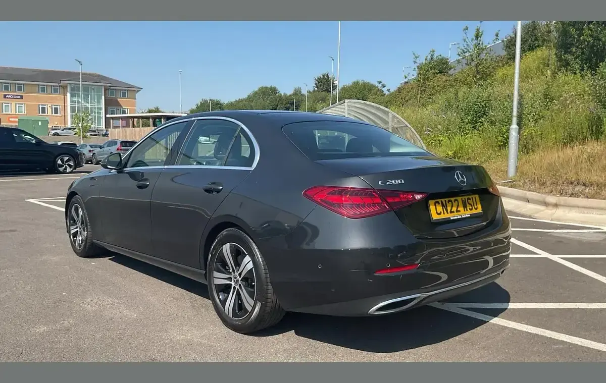 Used Mercedes C200 200 HP (147 kW) 2022 Grey Sedan