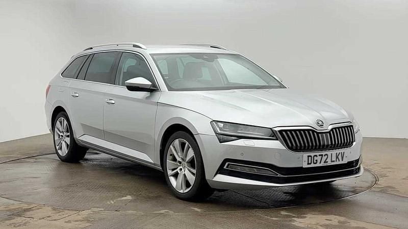 Used Skoda Superb SE L 150 HP (110 kW) 2022 Silver Estate