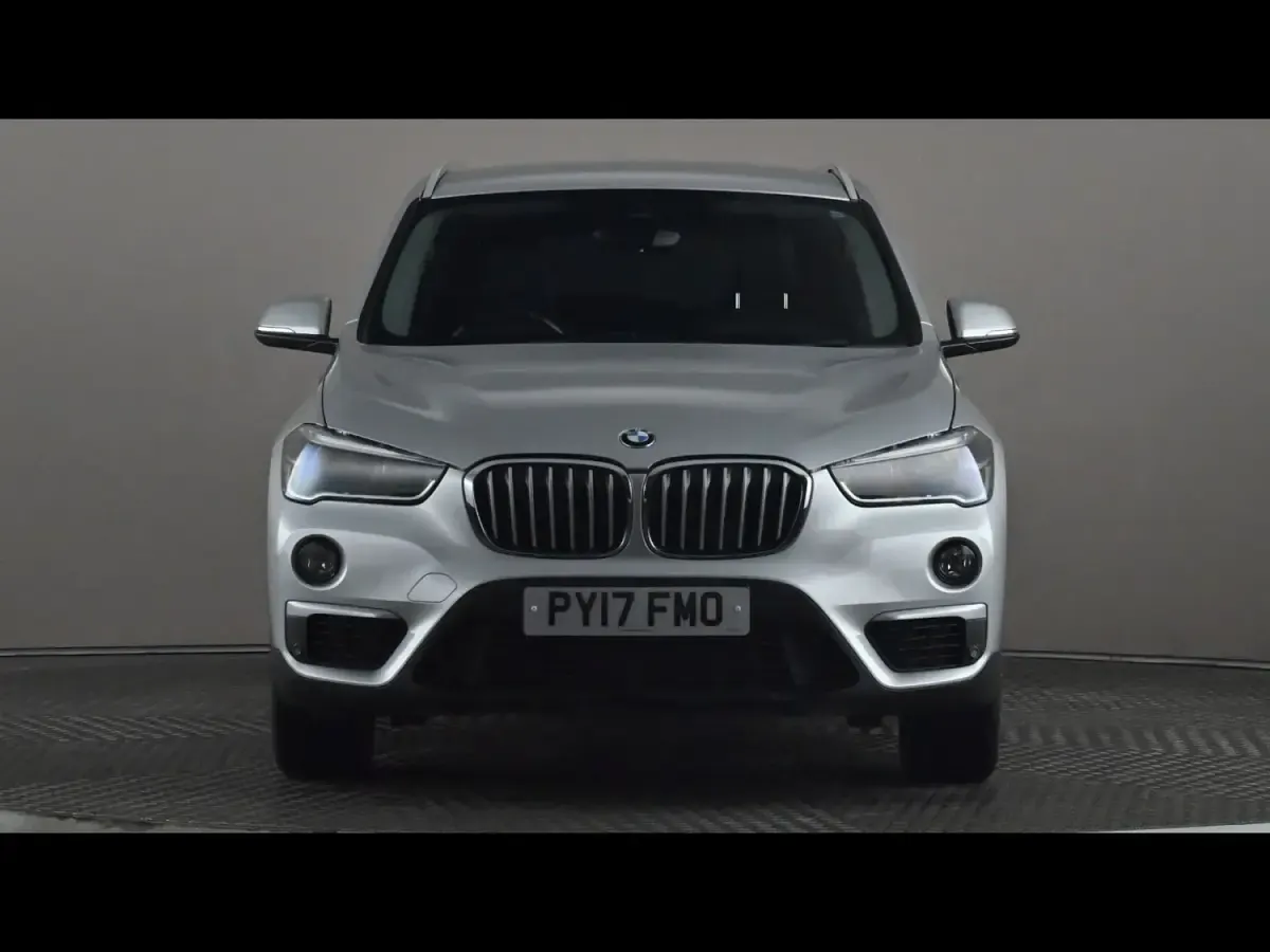 Begagnad BMW X1 xLine 2017 Silver SUV
