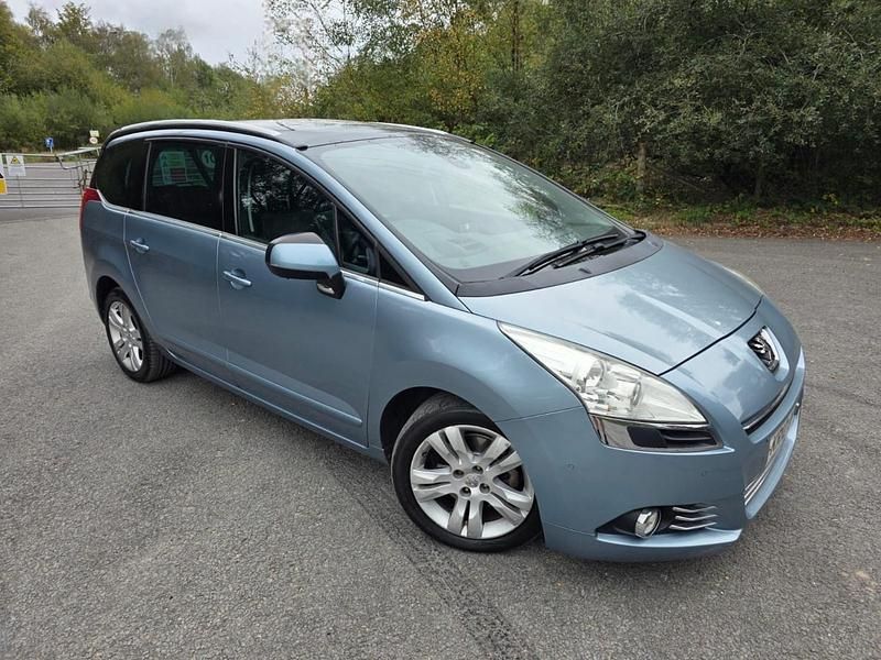 Blue Used 2010 Peugeot 5008 MPV | £2,795 (A bit pricey) - Image 1/4