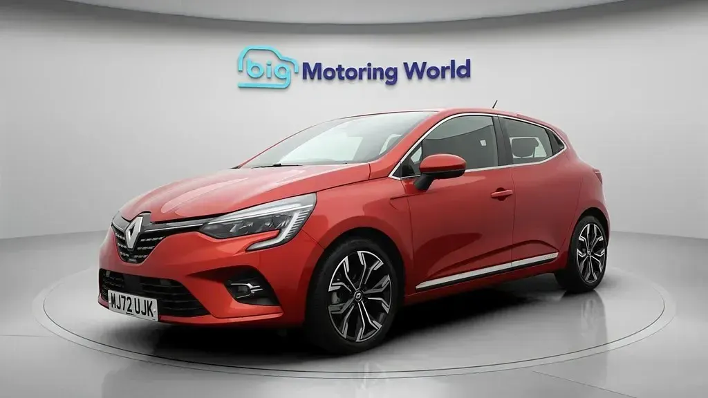 Usado Renault Clio V SE 140 HP (102 kW) 2022 Vermelho Citadino