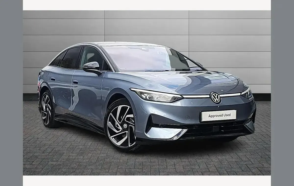 Begagnad VW ID.7 Pro 210 kW (286 HK) 2026 Blå Halvkombi