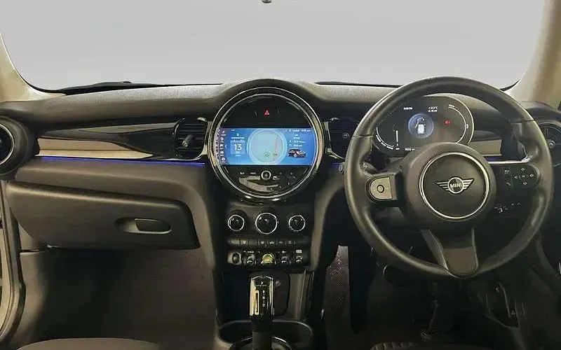 Used Mini Cooper Level 1 135 kW (184 HP) 2023 Hatchback