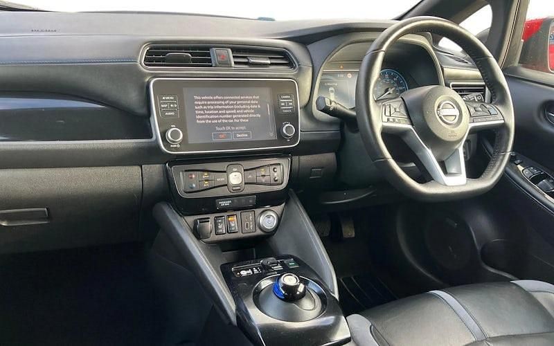 Used Nissan Leaf Tekna 110 kW (150 HP) 2025 Hatchback