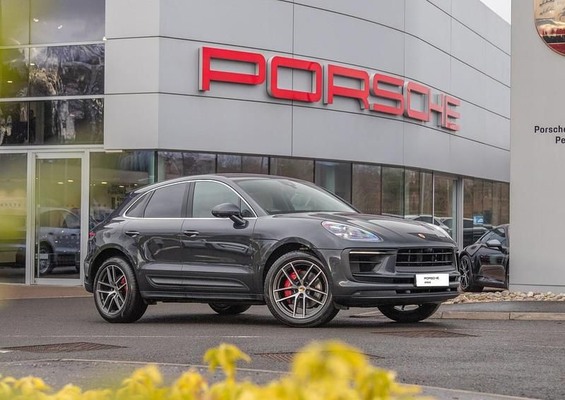 Grey Used 2024 Porsche Macan SUV | £58,900 - Image 1/4