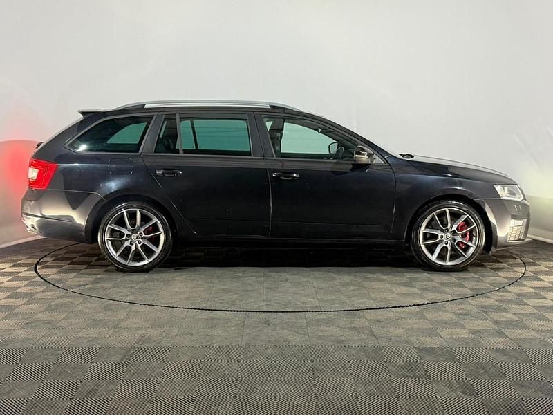 Used Skoda Octavia vRS 181 HP (133 kW) 2013 Black Estate